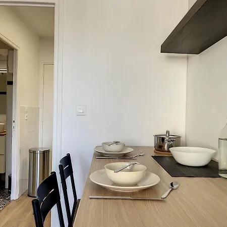 Apartment Climatise A 100m De La *